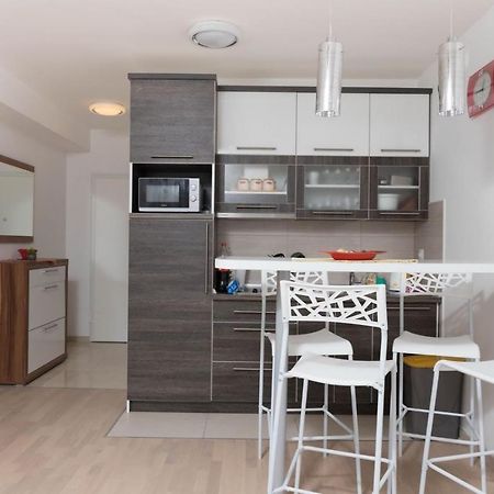 Michelle Apartment Crikvenica Exterior photo